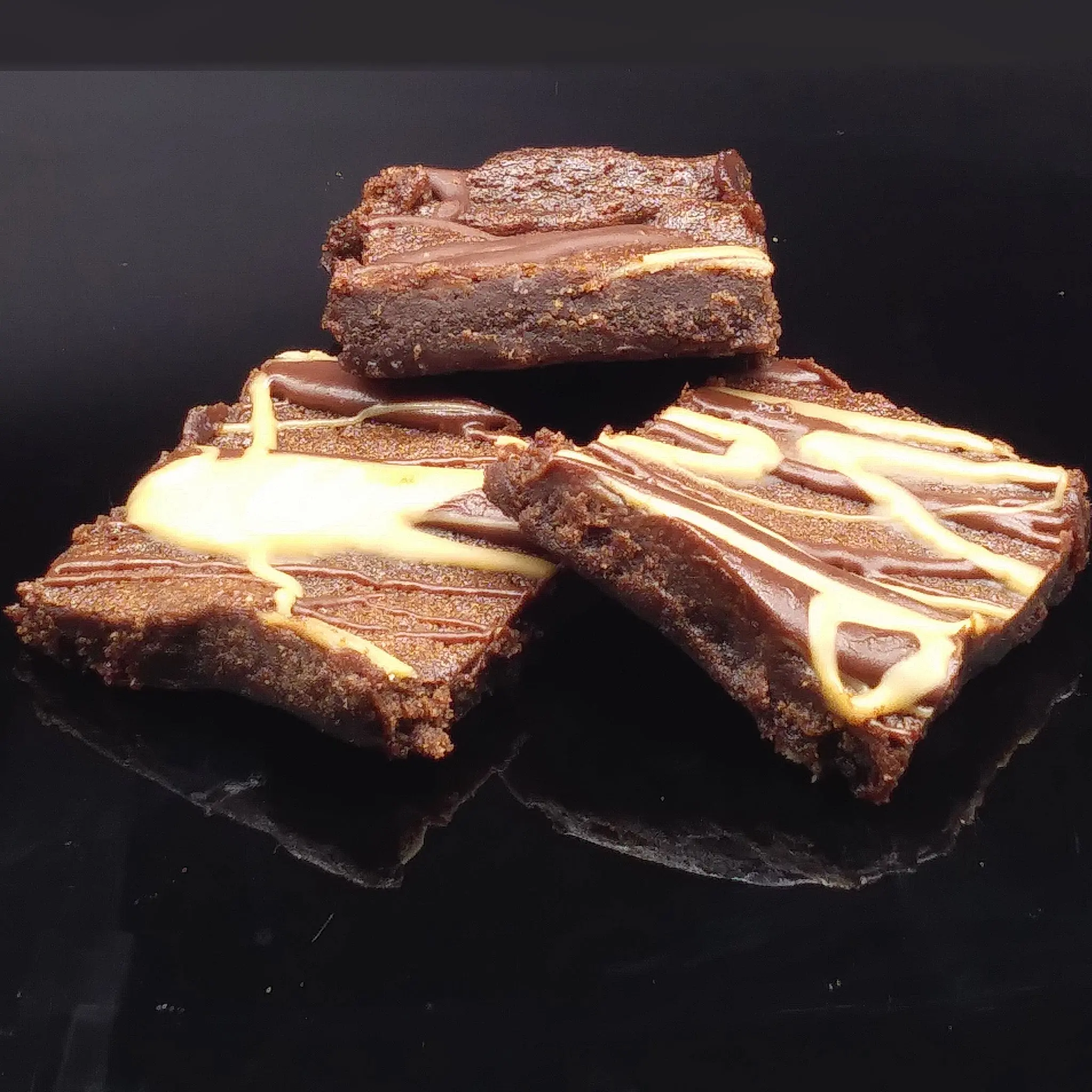 Brownies with Chocolate Icing - 6 pcs